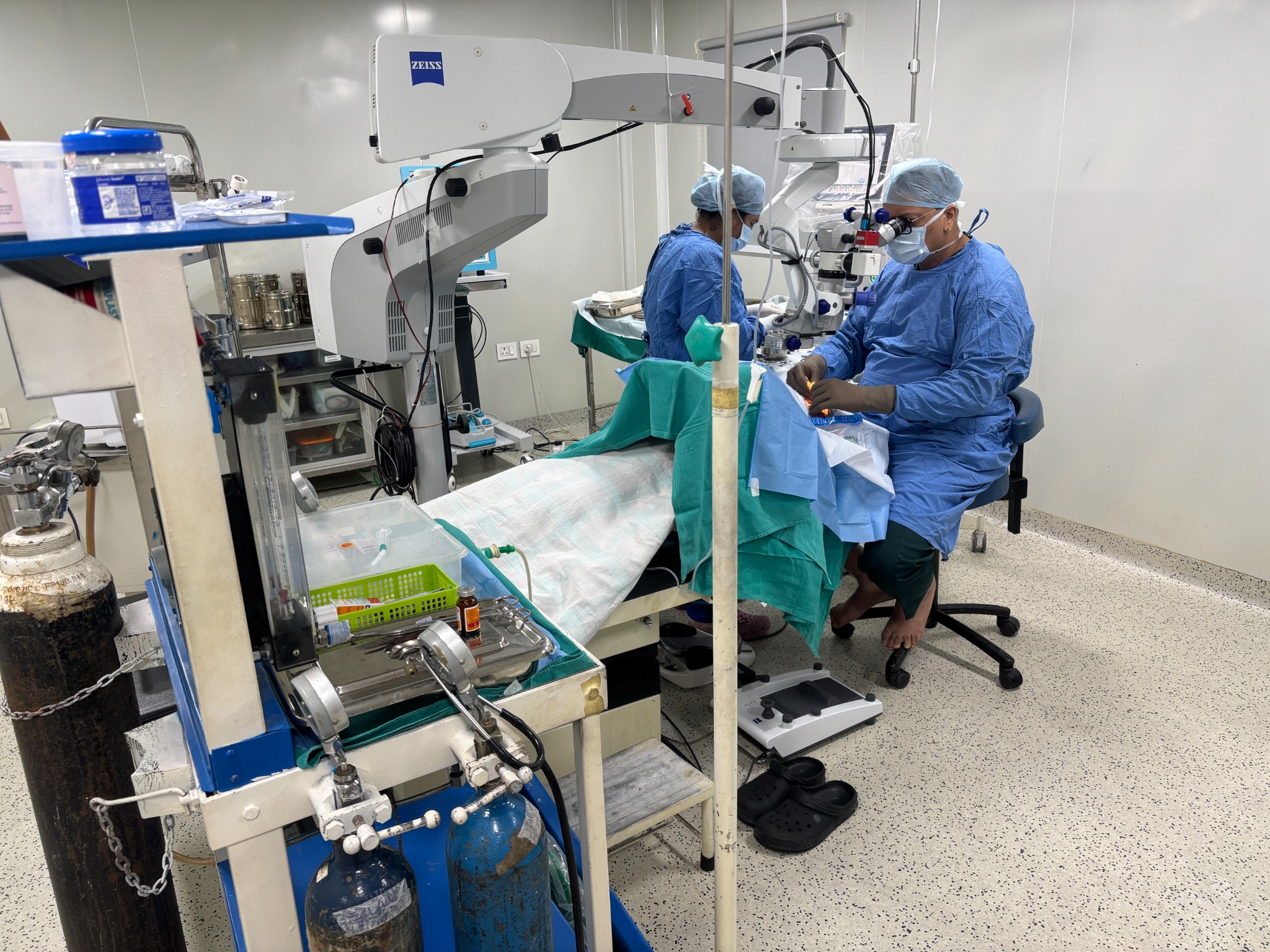 Vitreoretinal surgery inside the operation theatre at Delhi Eye Care